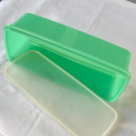 Tupperware Other - Tupperware Celery Keeper Vintage